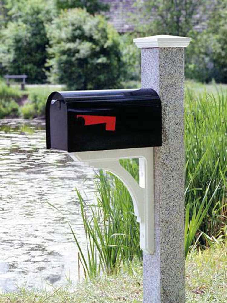 Mailbox-white-post1